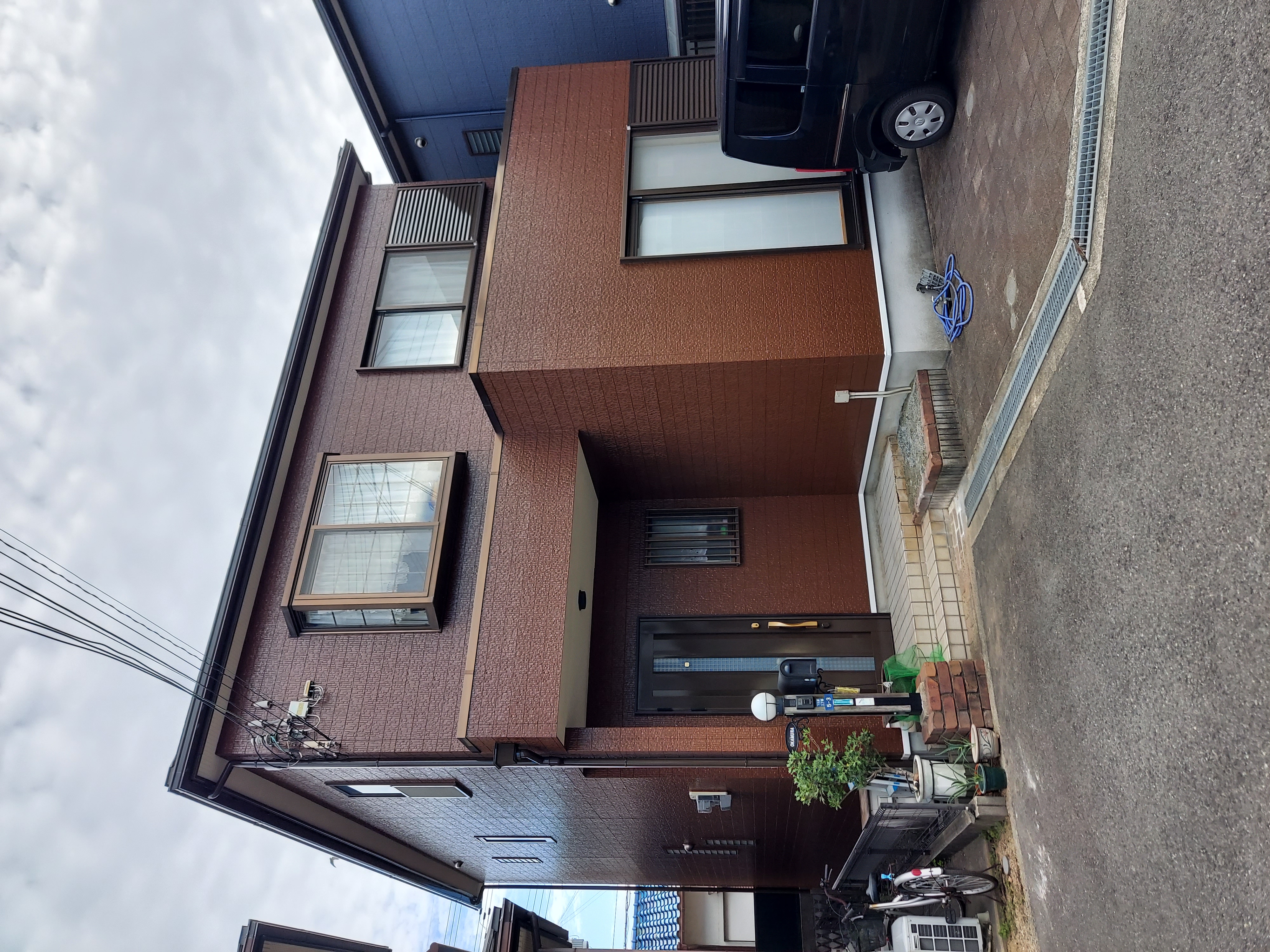 R5/10.5 泉佐野市 様邸/壁ダイナミックTOP KR-385/屋根クールくんA-233 クロウブラック