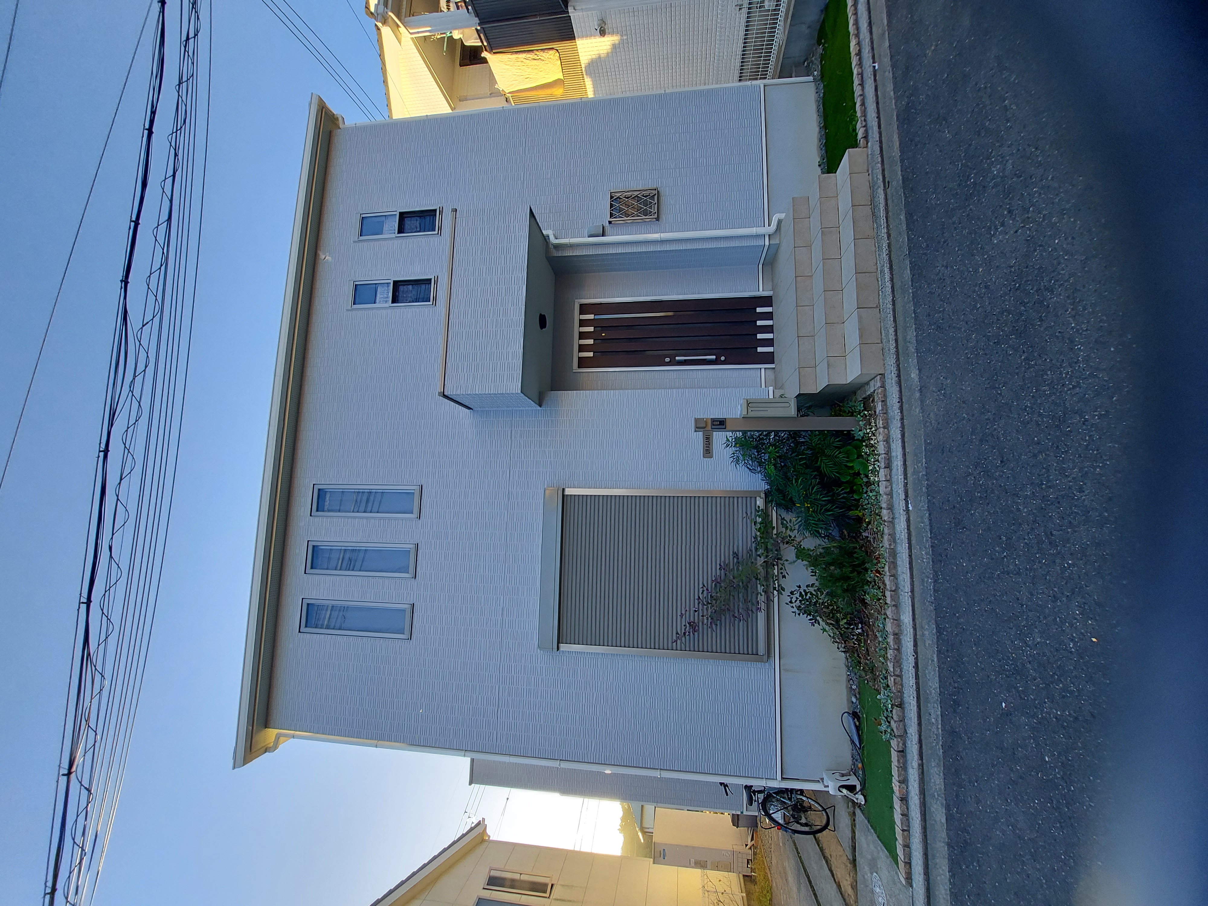 R5/12.9 阪南市 U様邸/壁SSF　NTL-03/屋根ビーズルーフF　ダークグレー