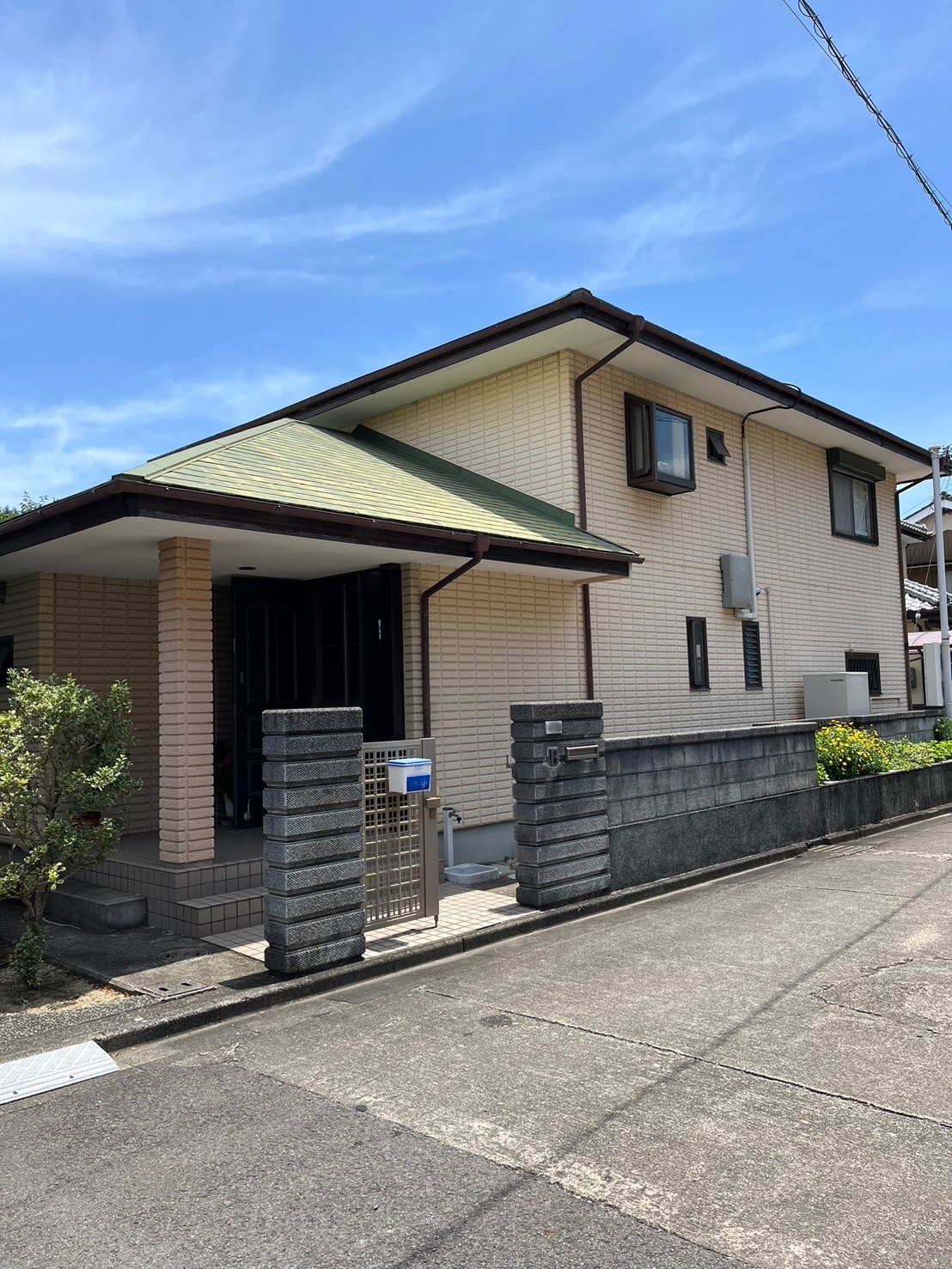 R.6.7/27 御坊市 G様邸　壁/SSF NTR-04 屋根/オリオールグリーン